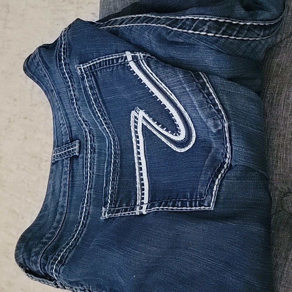 Silver Francis size 26/31 jeans
